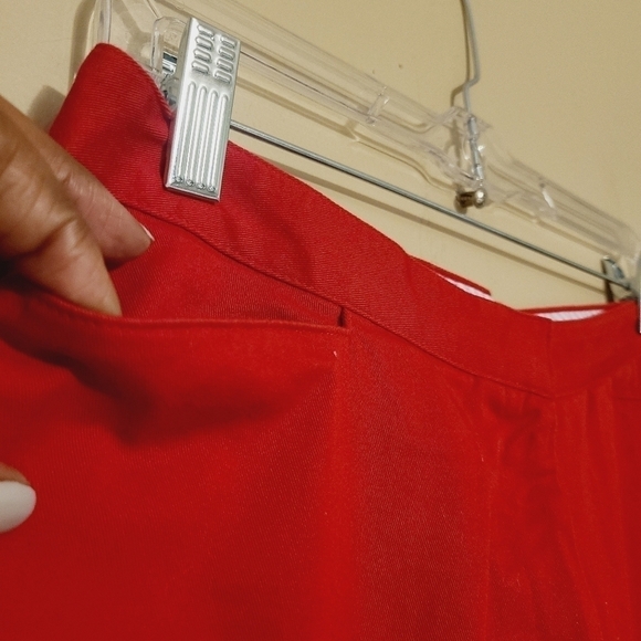Duckhead | Women's Red Cropped Athleisure Capri Pants (Size 12) - Picture 3 of 10